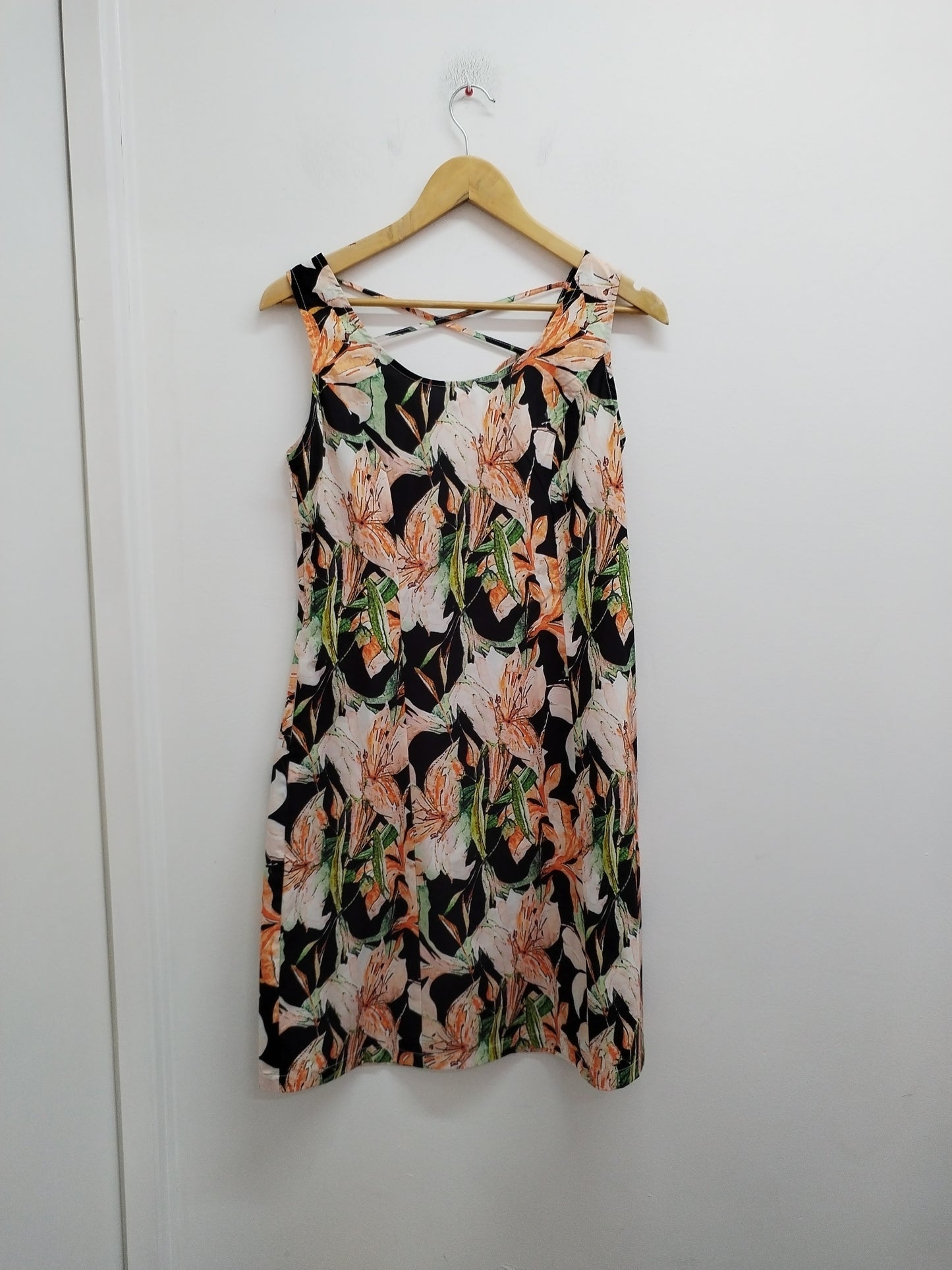 Robe sans manche Sheilay imprimée fleurie Taille M