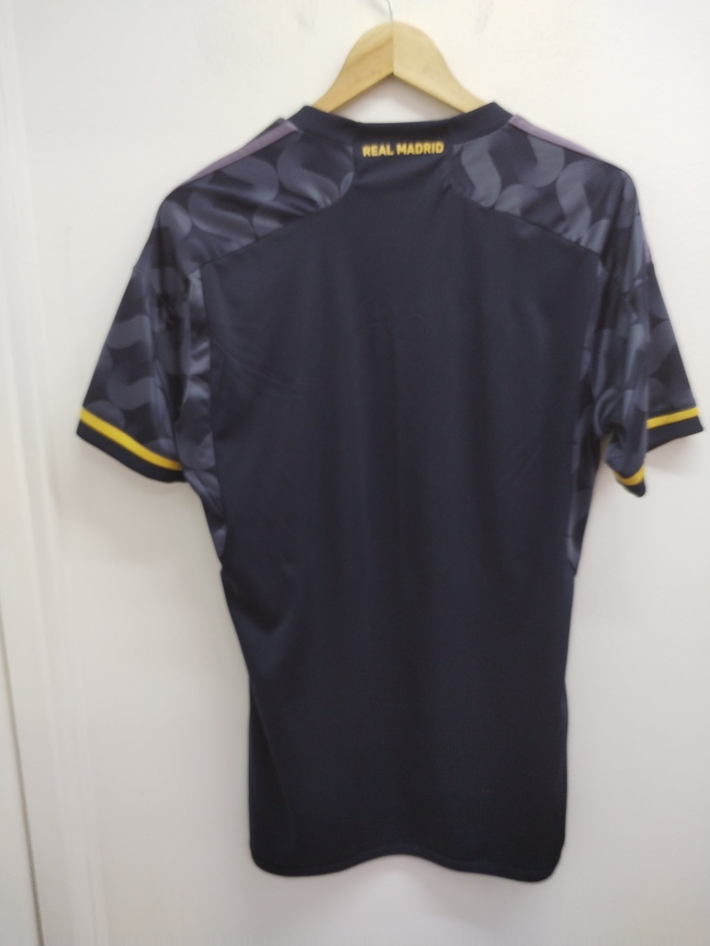 T-shirt Adidas Real Madrid Marine – Taille M