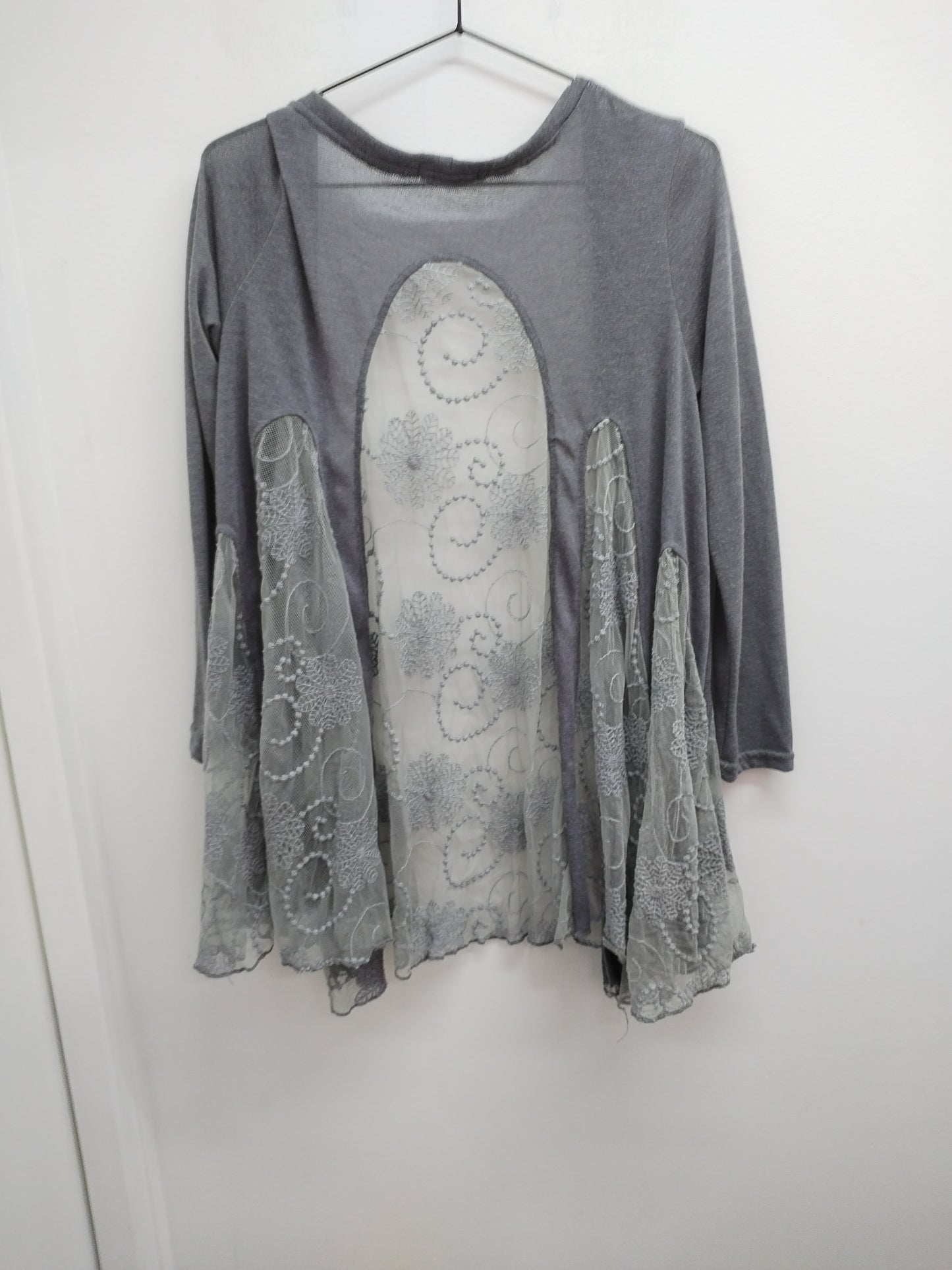 Gilet Suncoo gris avec dentelle Taille L