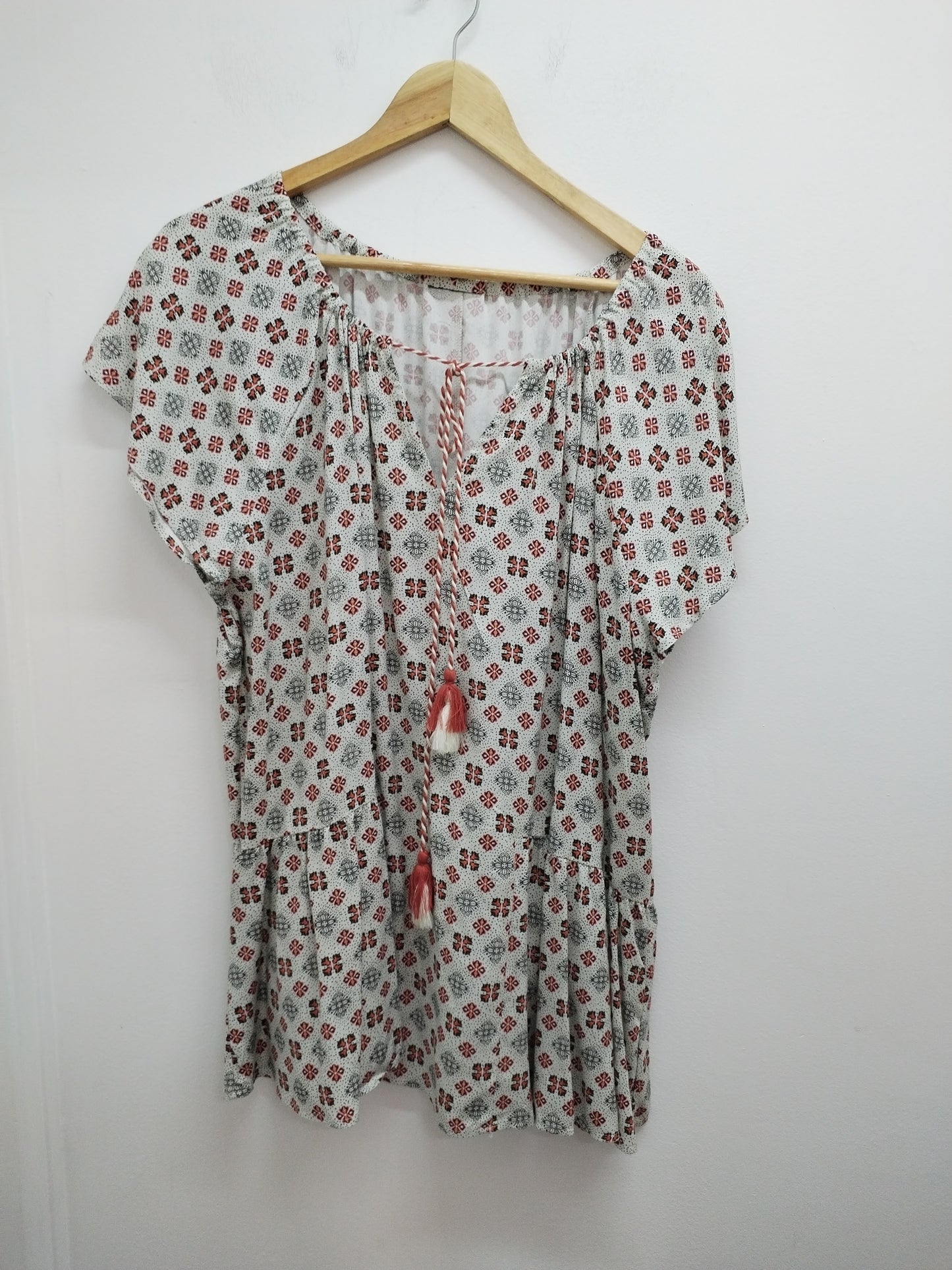 Tunique manches courtes à motifs Taille L