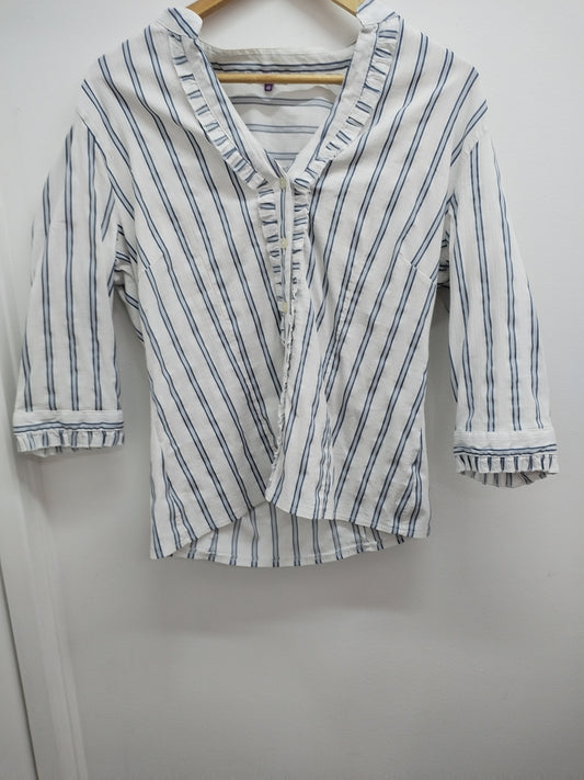 Chemise manches 3/4 Patrice Bréal blanche et bleue rayée Taille 46