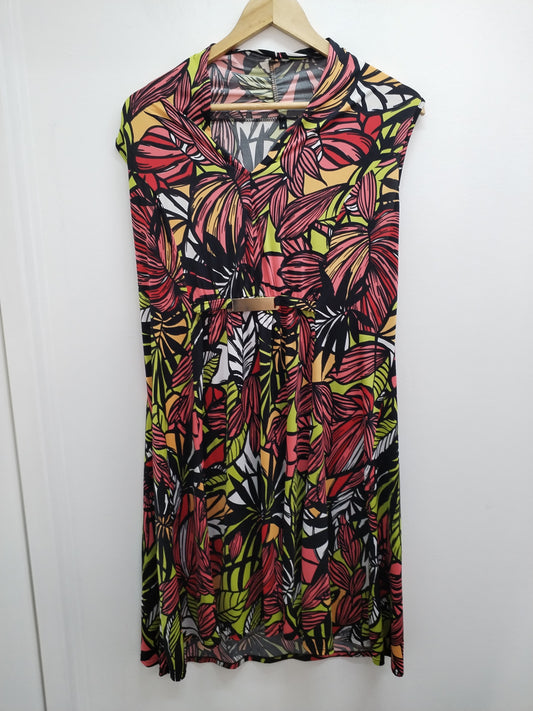 Robe sans manches noire à motifs multicolores Taille XL