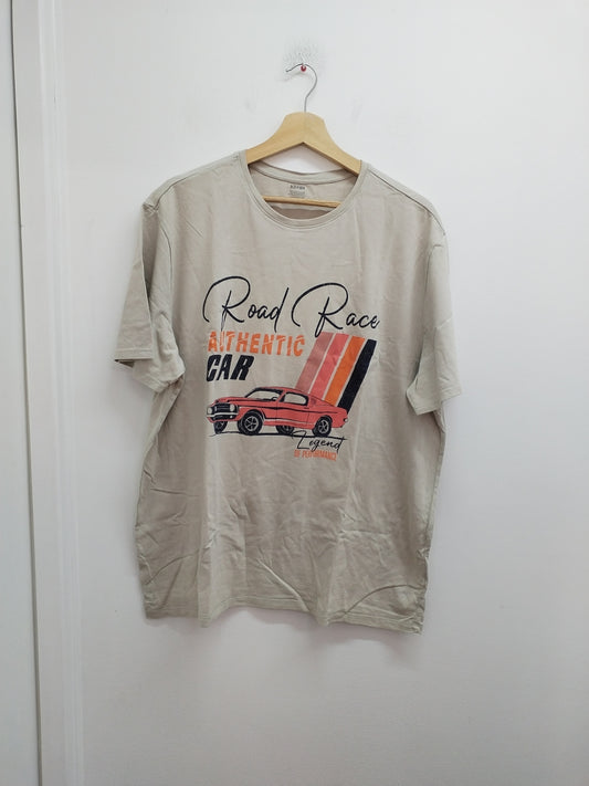 T-shirt Kiabi beige avec impression - Taille 2XL