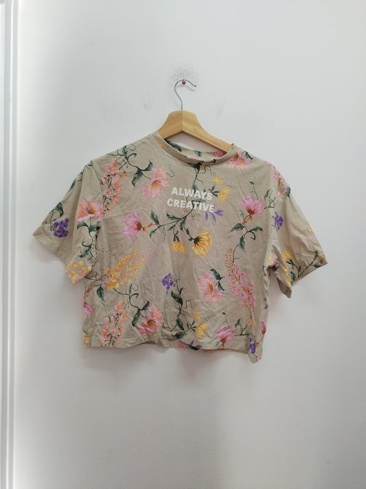 T-shirt court H&M beige fleuri Taille 14 Ans