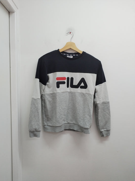 Sweat Fila noir, gris et blanc avec impression Taille 11/12 Ans