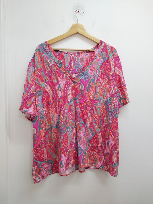 Tunique manches courtes rose à motifs Taille 2XL
