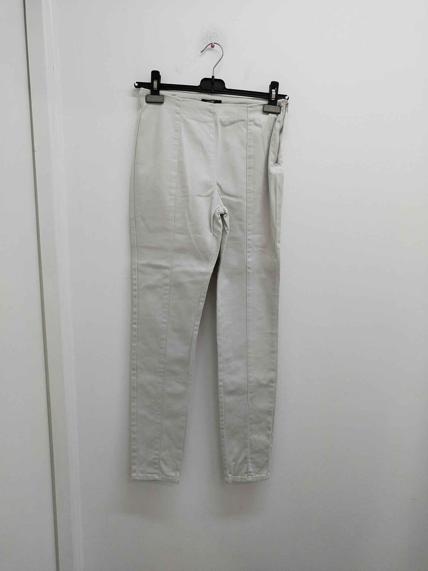 Pantalon super skinny fit Kiabi beige Taille 36