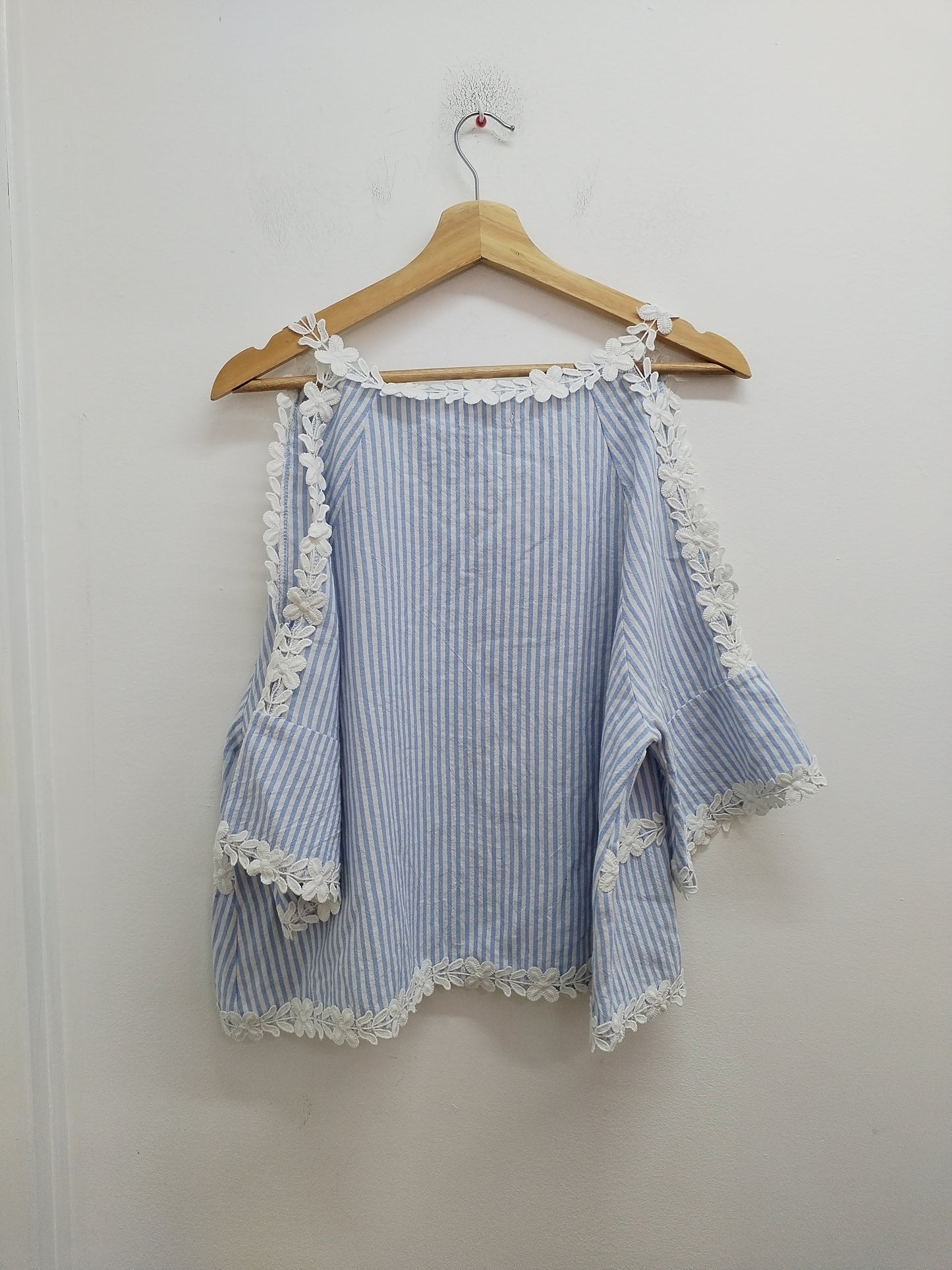 Tunique manches courtes Esther.H bleue et blanche rayée avec dentelle Taille S