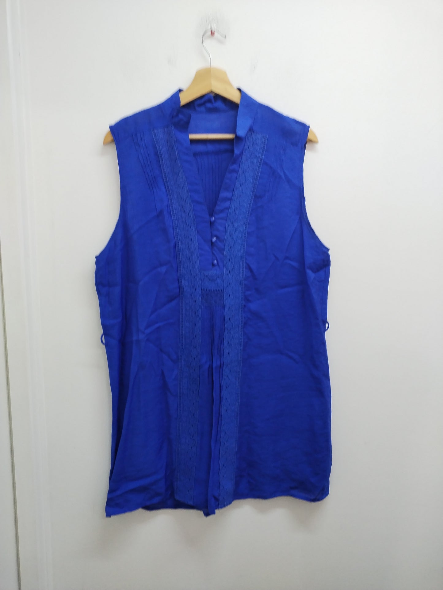 Robe sans manches Kelyna bleue Taille L