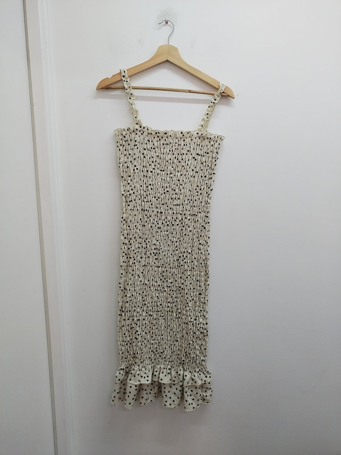 Robe longue élastique à bretelles Shein blanc cassé à pois Taille 38