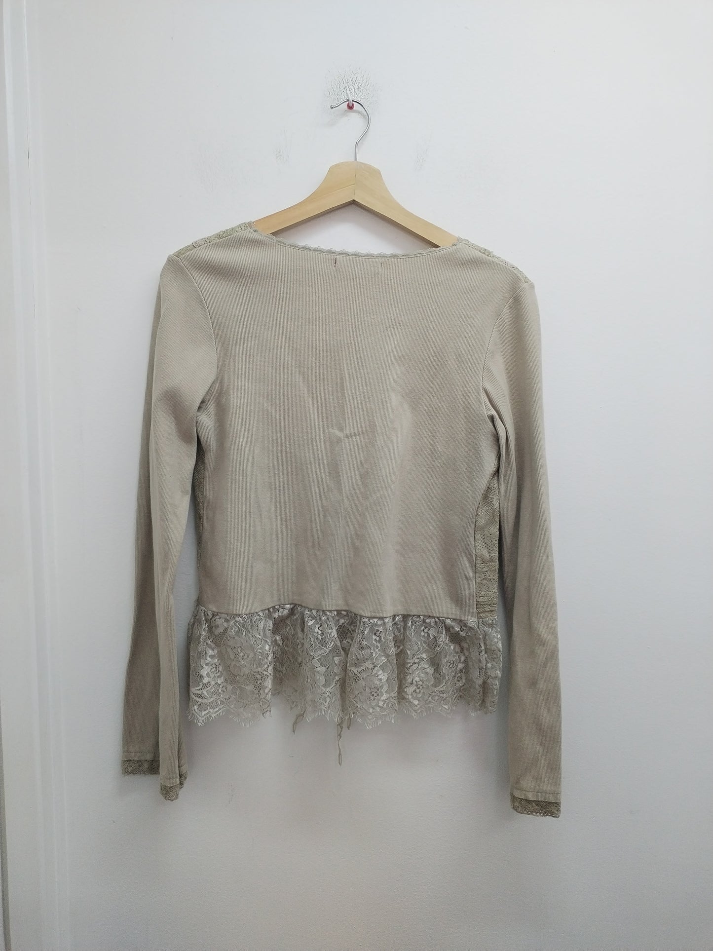 Gilet I Am Woman beige avec dentelle Taille 38