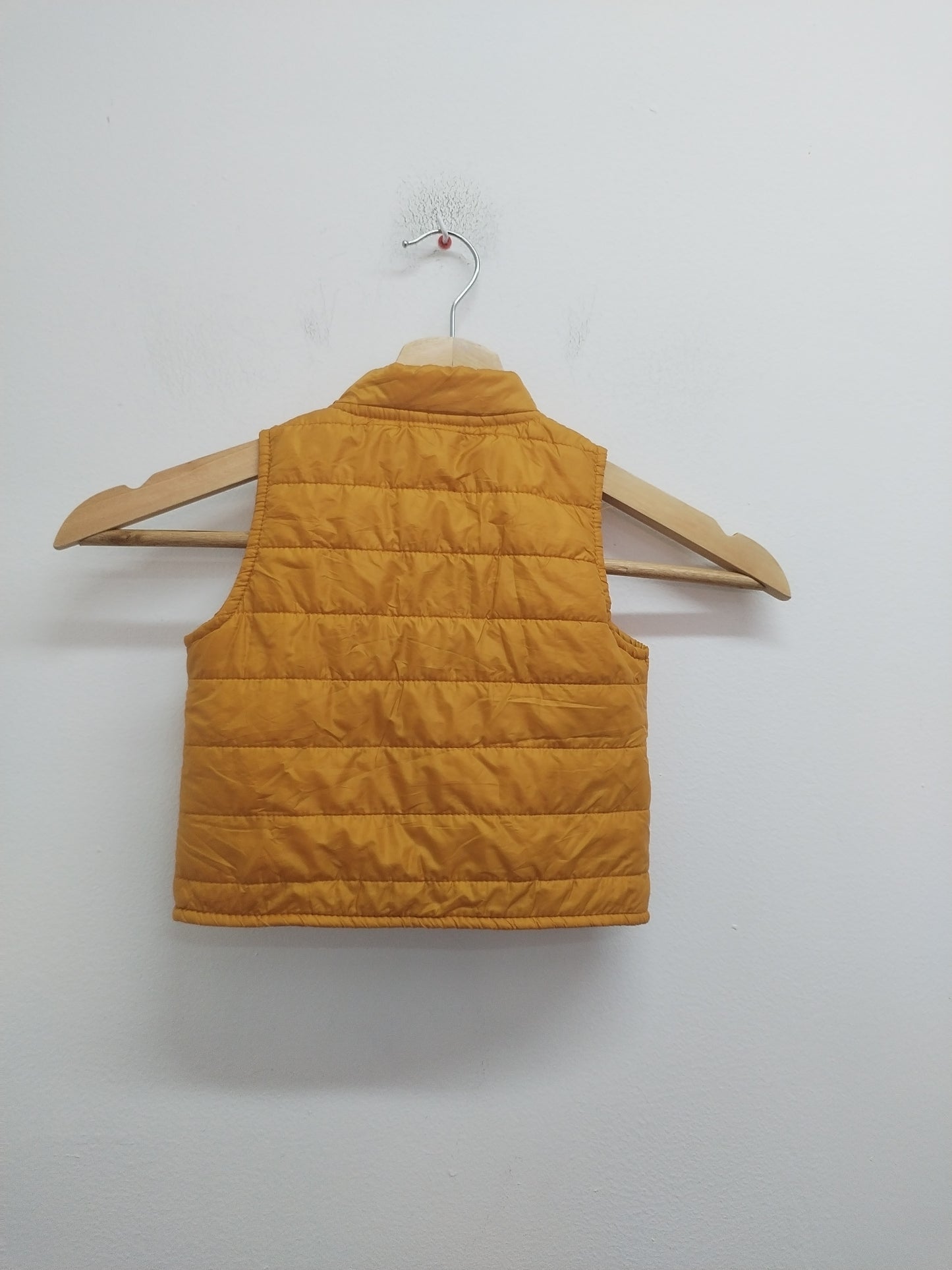 Doudoune sans manches orange Taille 12 Mois