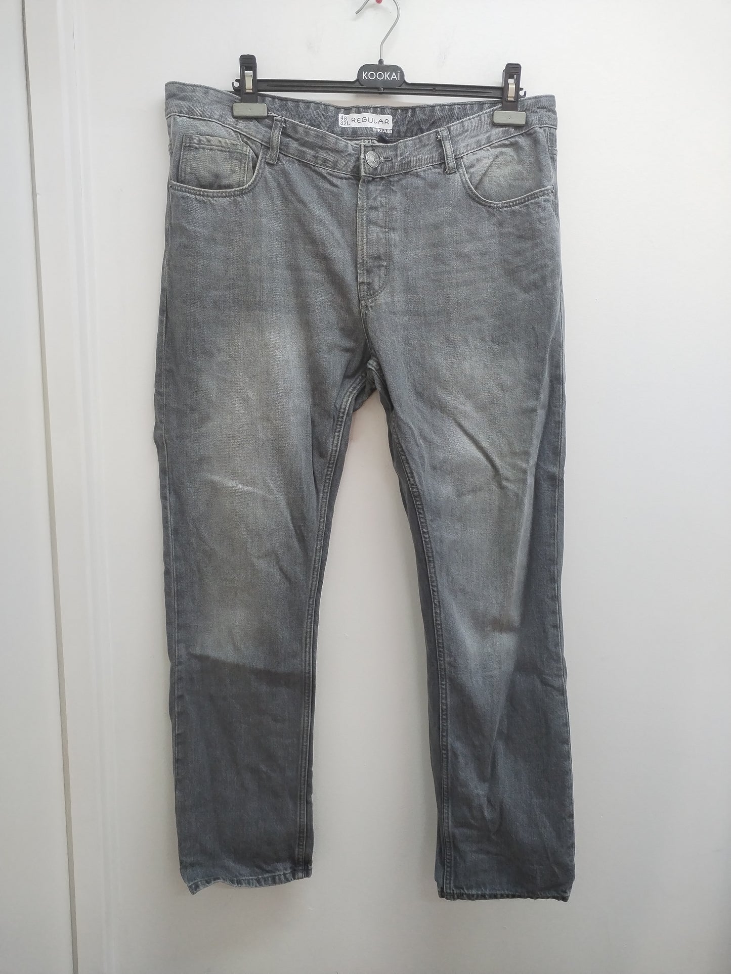 Jeans regular Kiabi gris Taille 48