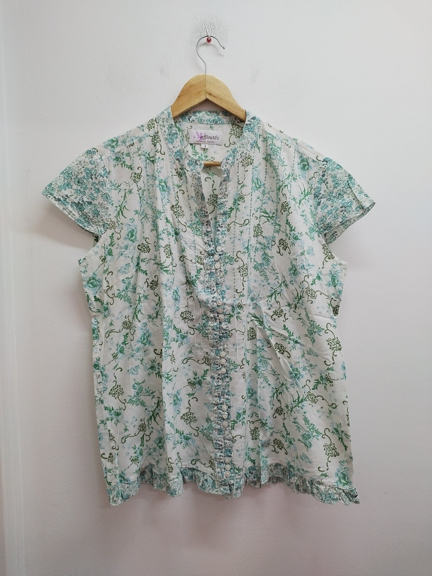Chemise manches courtes Affinités By Armand Thiery blanche à motifs Taille L
