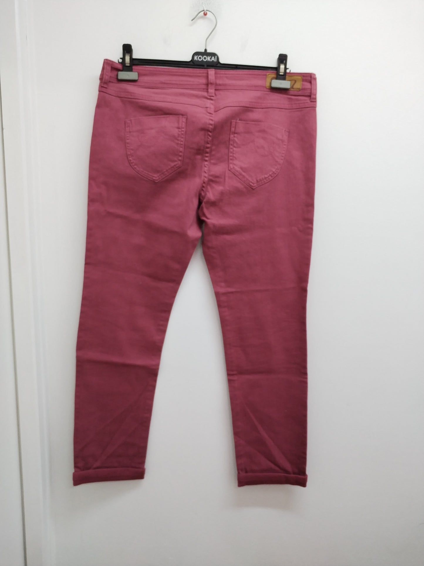 Jeans vieux rose foncé Taille 44
