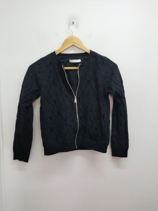 Veste Gémo noire avec dentelle Taille 12 Ans