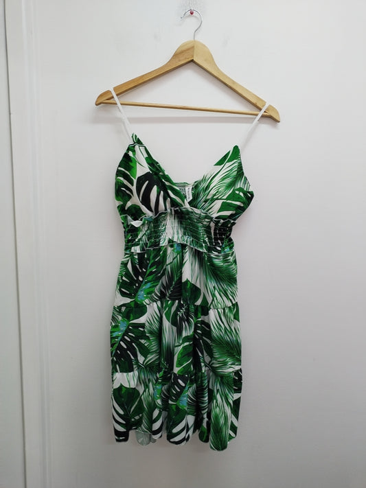 Robe à bretelles New Collection blanche à motifs feuilles Taille S