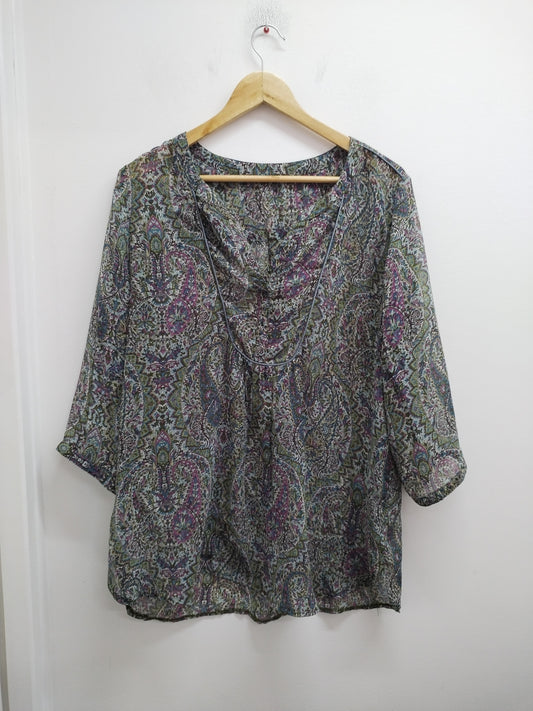 Tunique en voile manches 3/4 à motifs Taille L