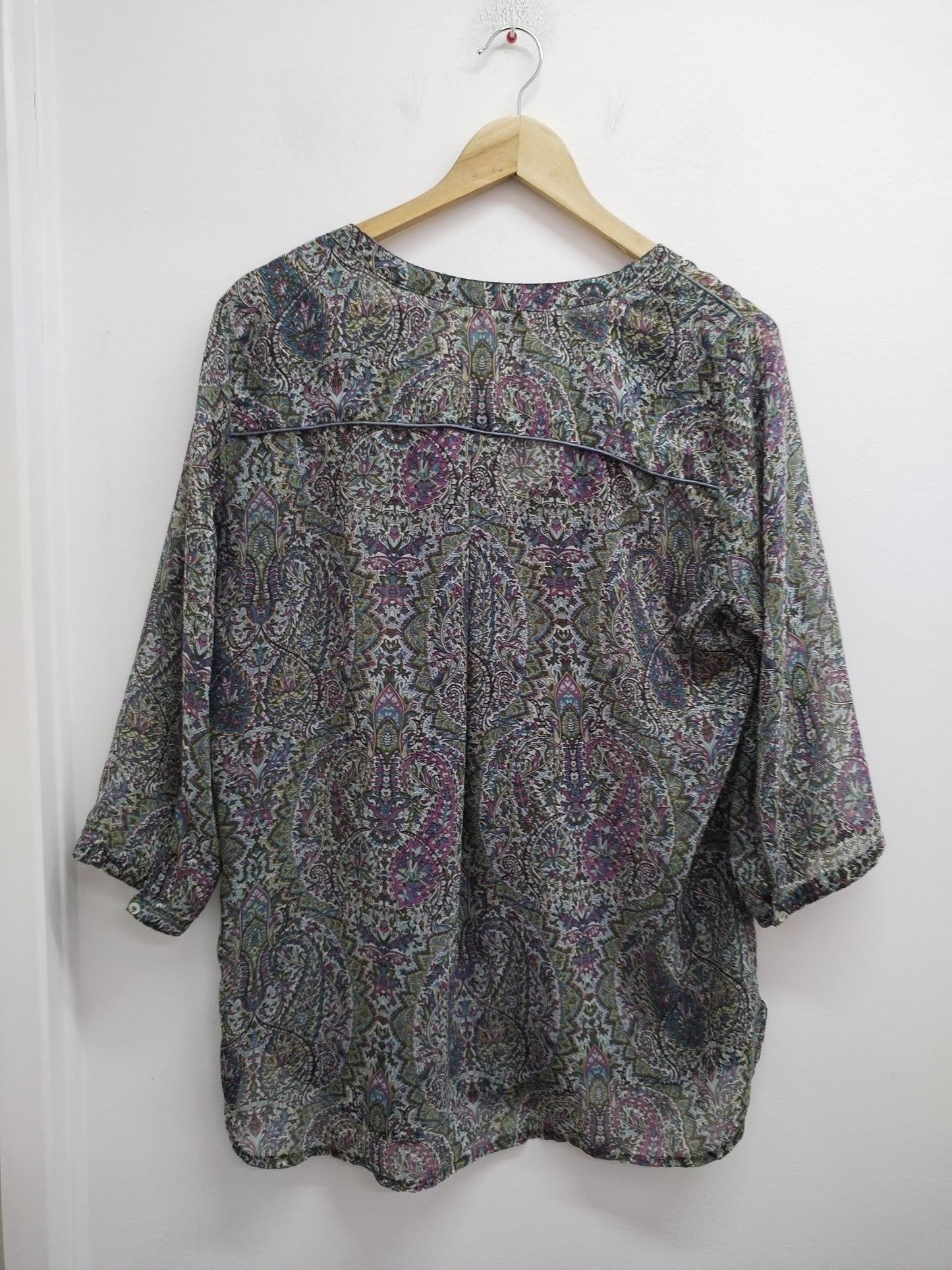Tunique en voile manches 3/4 à motifs Taille L