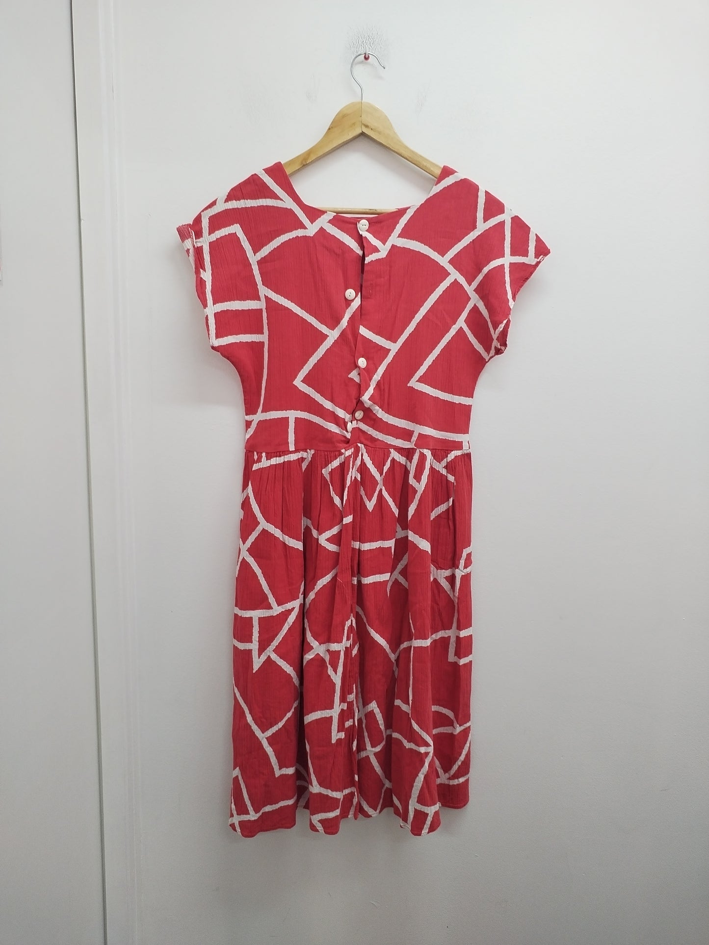 Robe manches courtes rouge et blanche Taille 38
