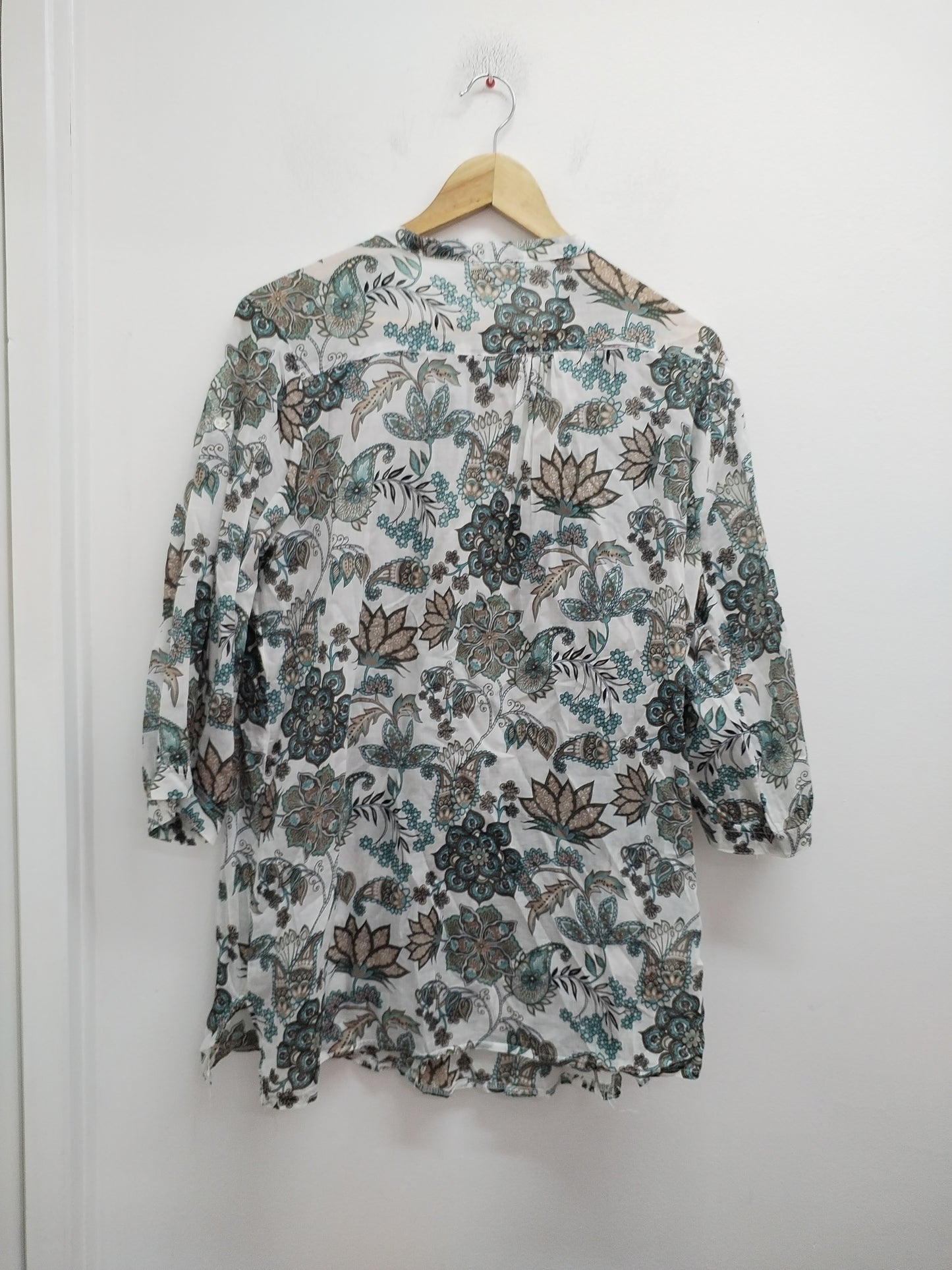 Chemise légère manches 3/4 blanche imprimée Taille L