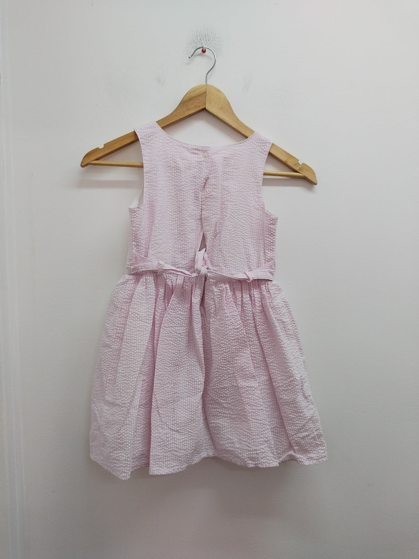 Robe sans manches gaufrée Young Dimension rayée rose et blanche Taille 6/7 Ans