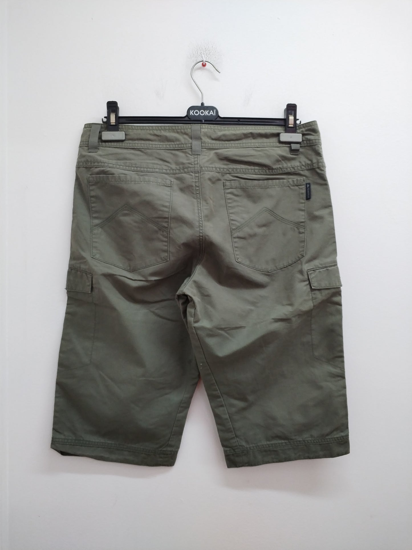 Short avec poches quechua kaki Taille 42