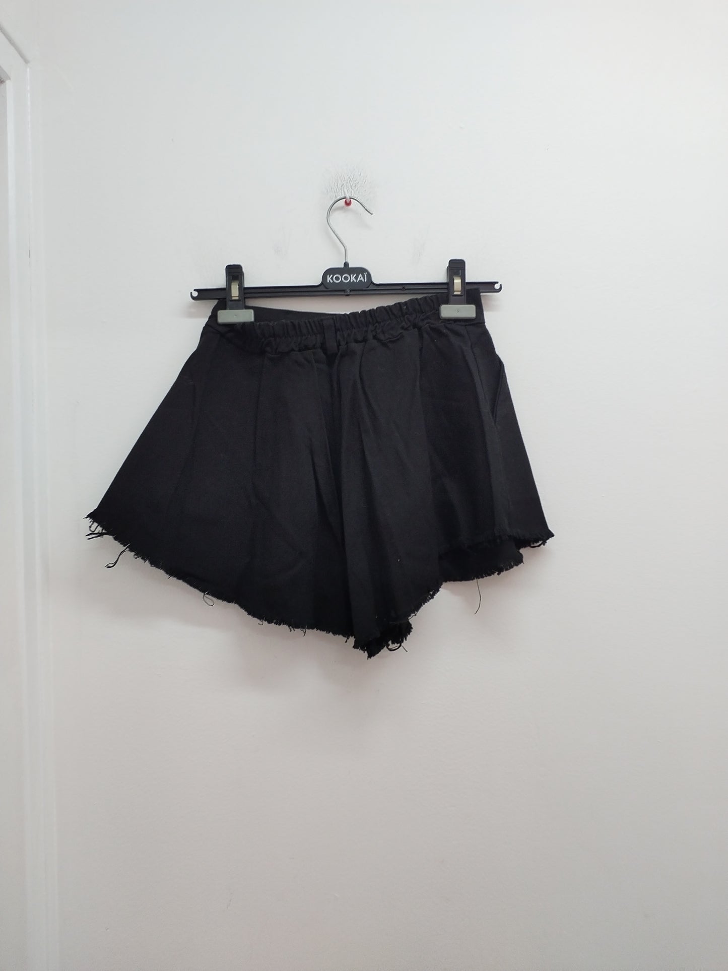Short large en jeans noir Taille 36