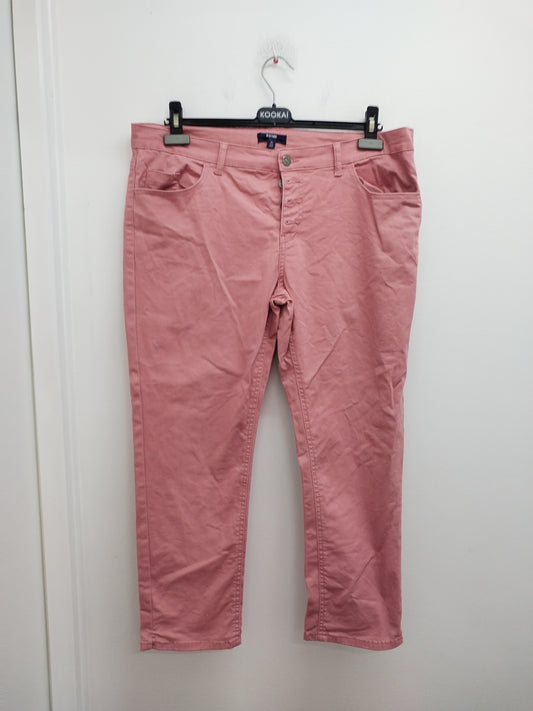 Pantacourt Kiabi vieux rose Taille 46