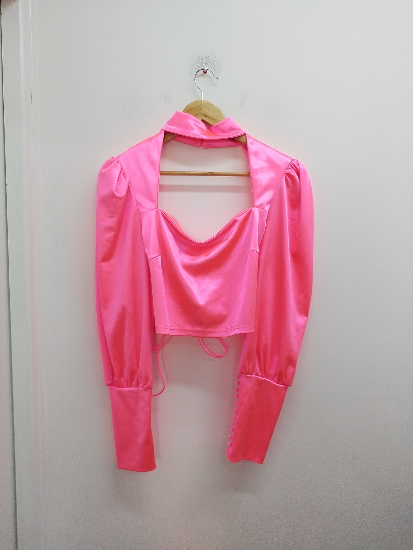 Tunique Shein manches longues lacée dans le dos rose fluo Taille 40