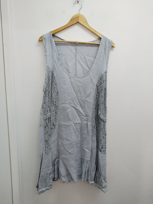 Robe bleue grise avec dentelle Taille L