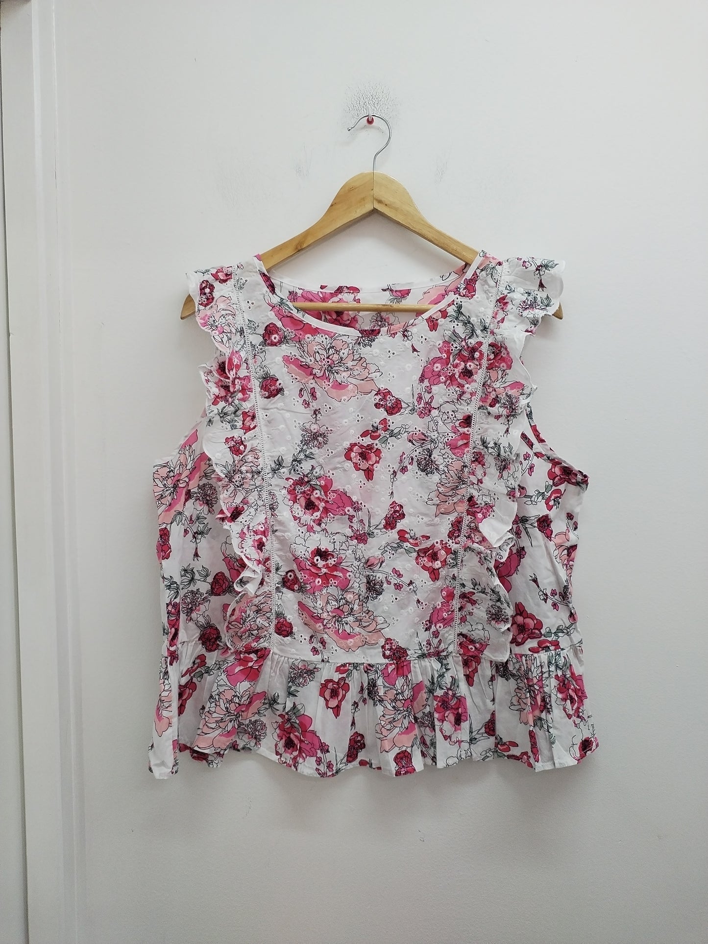 Tunique sans manches à volants blanche fleurie Taille XL