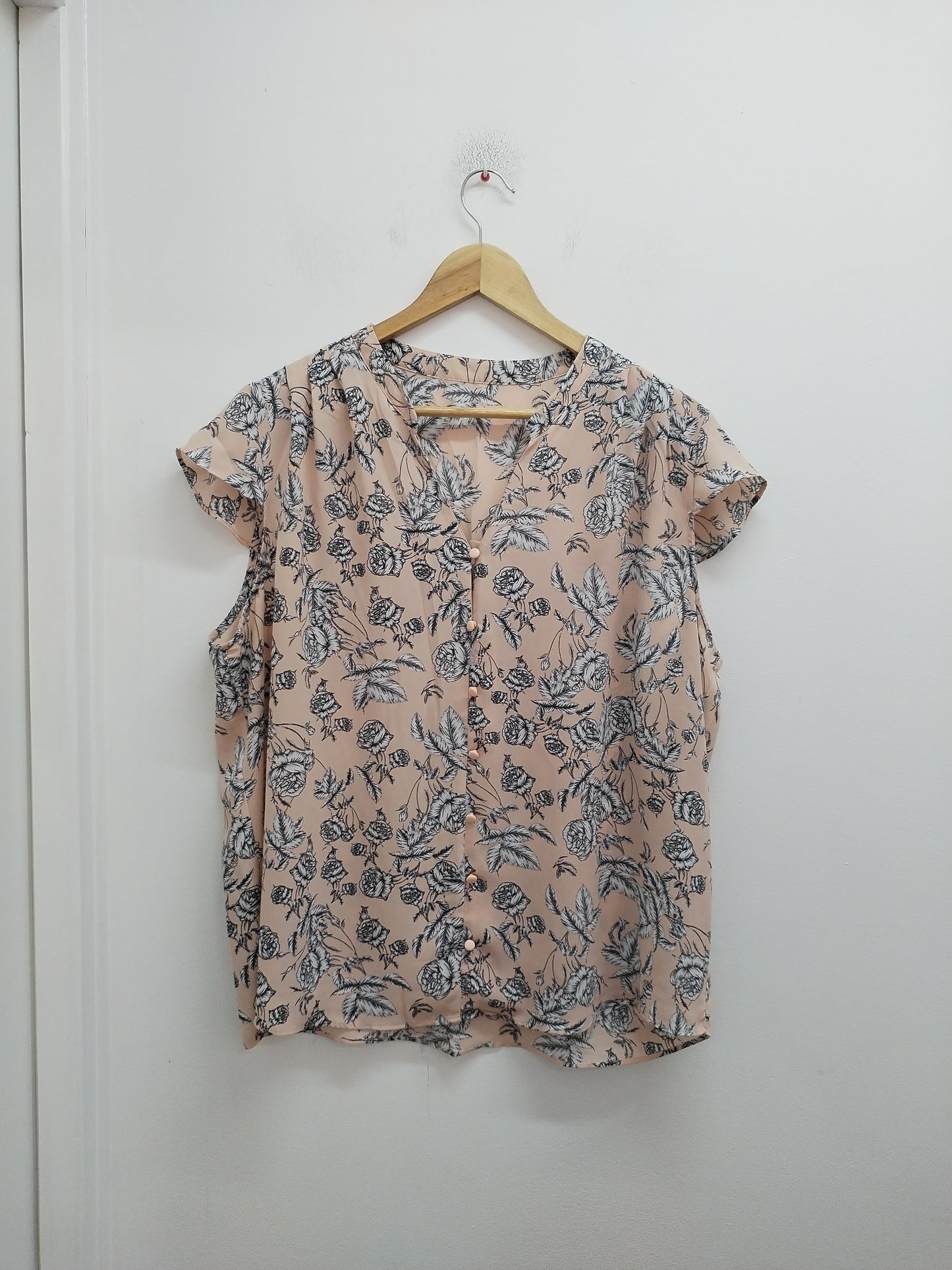 Tunique manches courtes rose pâle fleurie Taille 2XL