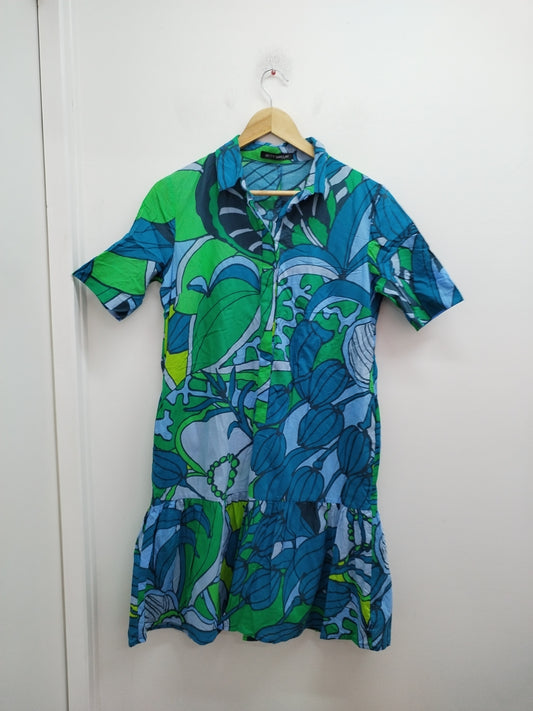 Robe manches courtes Betty Barclay verte et bleue à motifs Taille 38