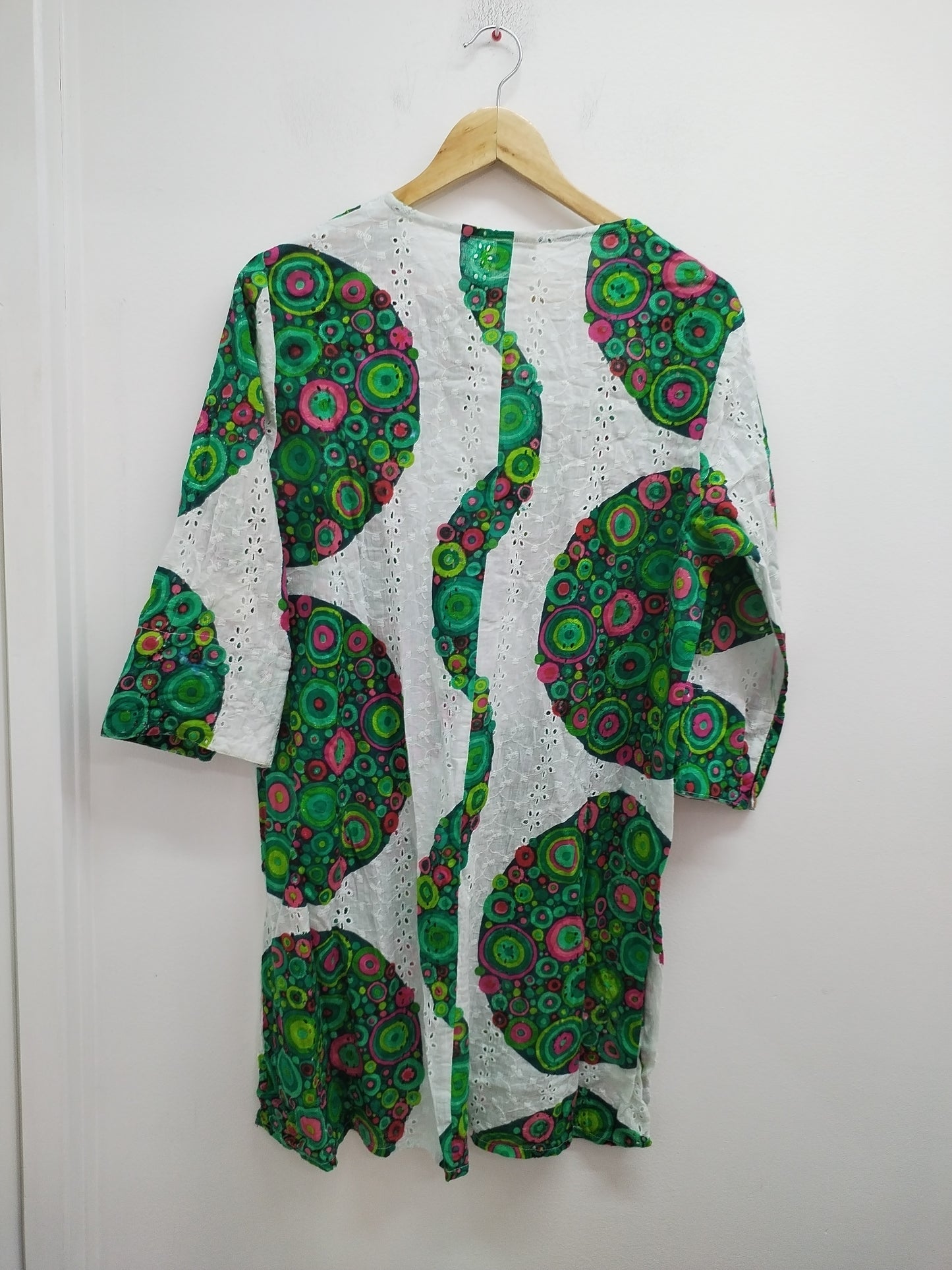 Robe manches 3/4 Indian Emporium verte et blanche fleurie Taille L