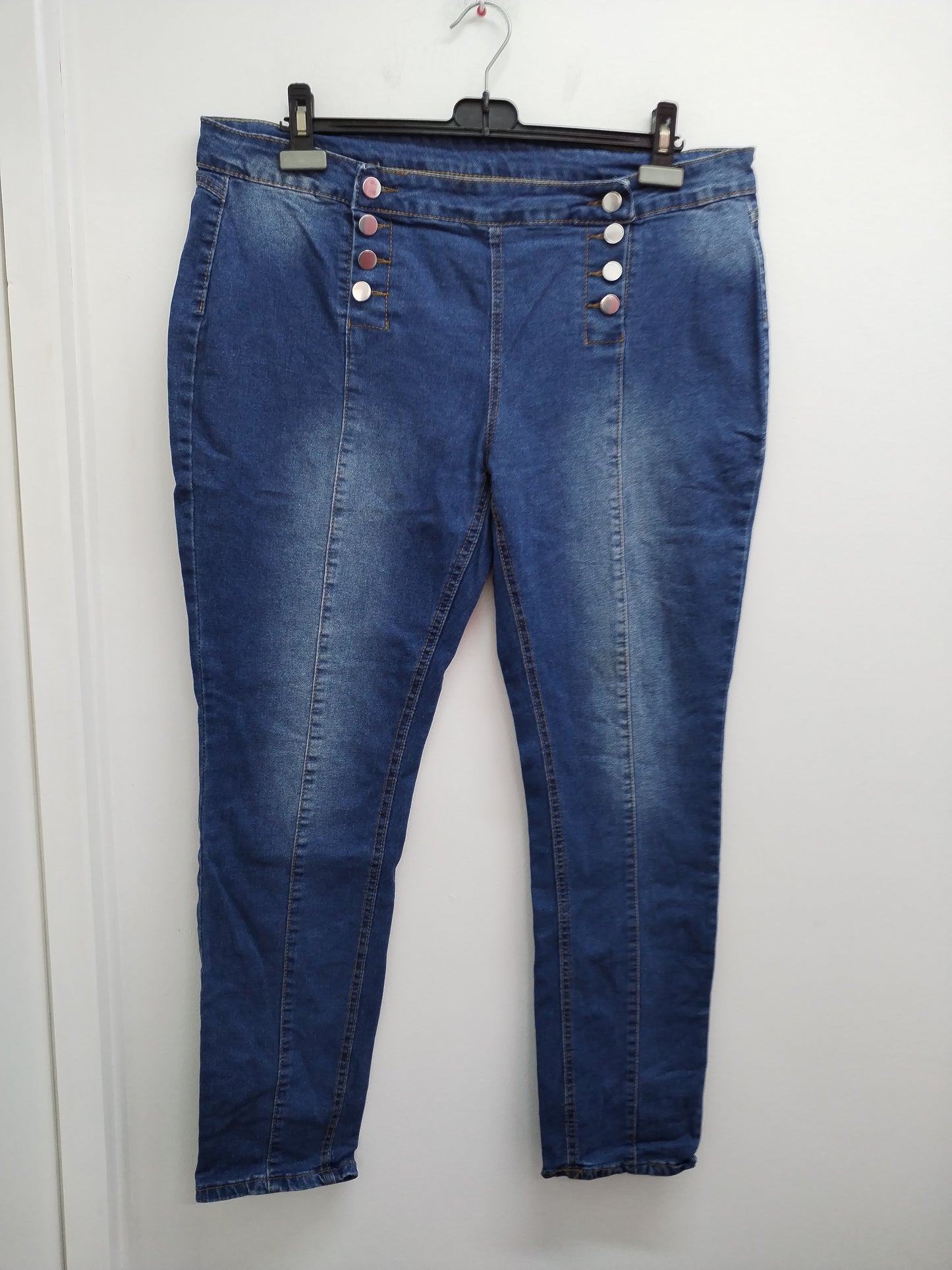 Jeans avec boutons bleu Taille 52