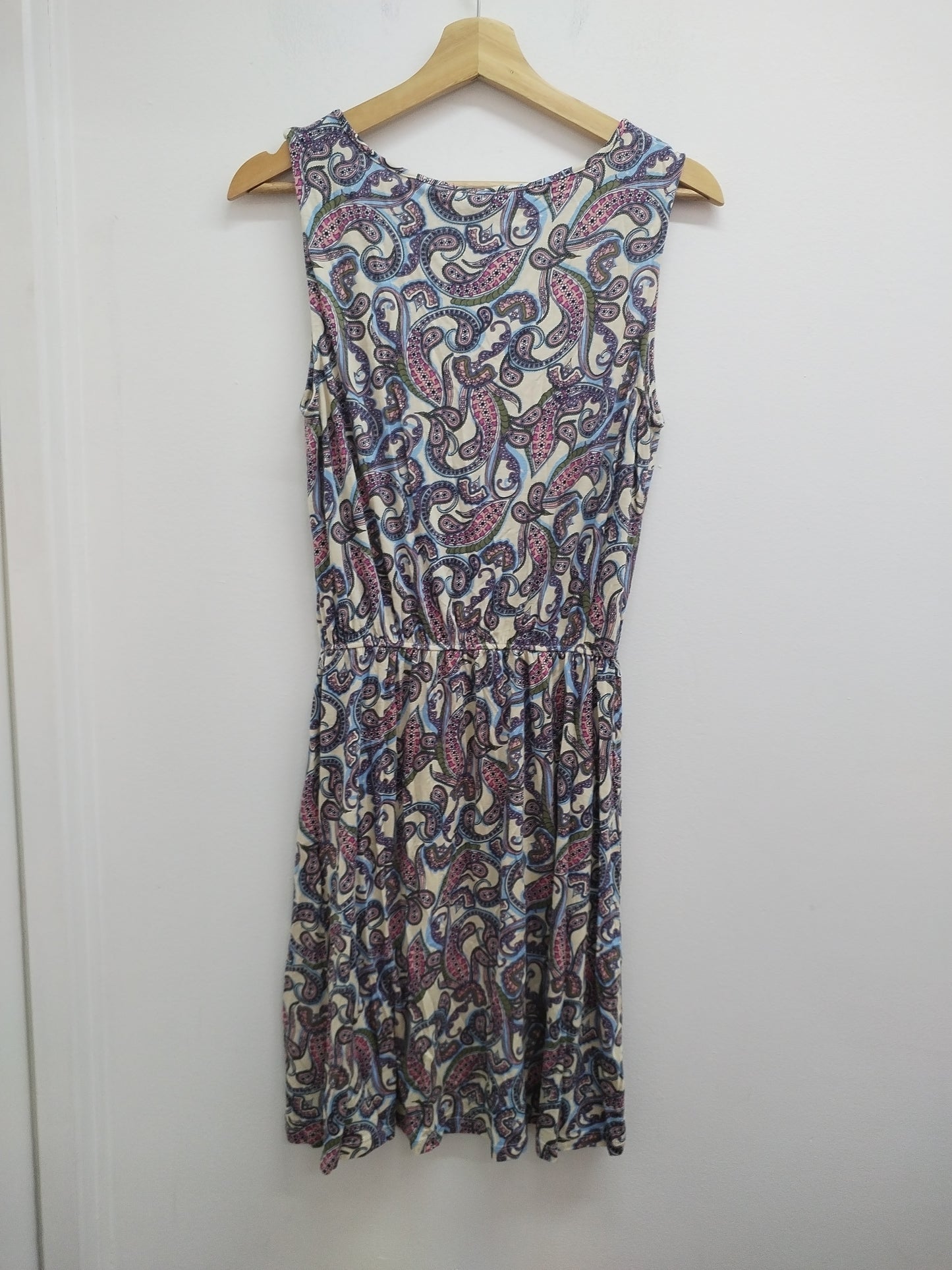 Robe sans manches Esmara beige à motifs Taille L