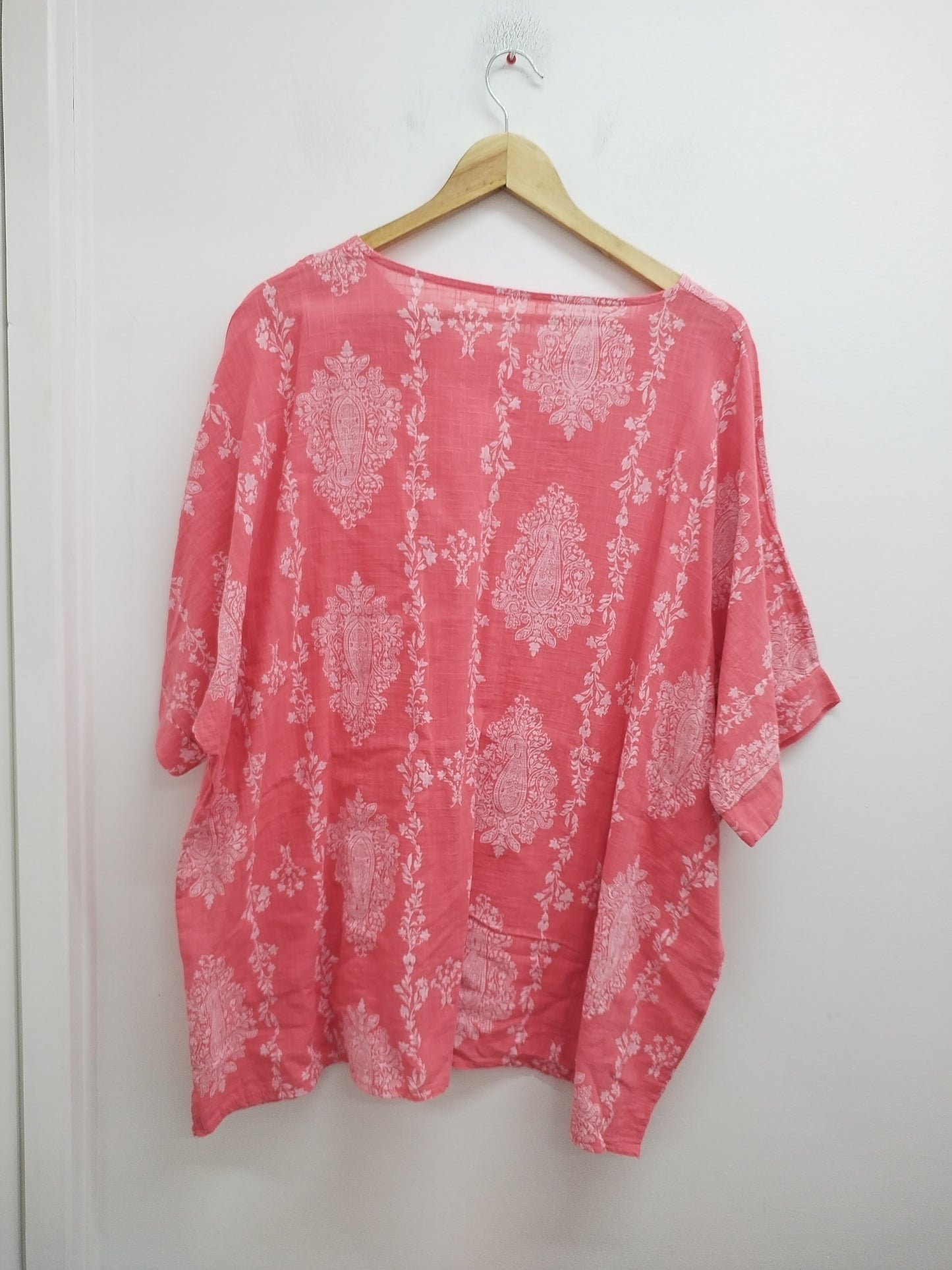 Tunique manches courtes corail fleurie Taille 2XL/3XL