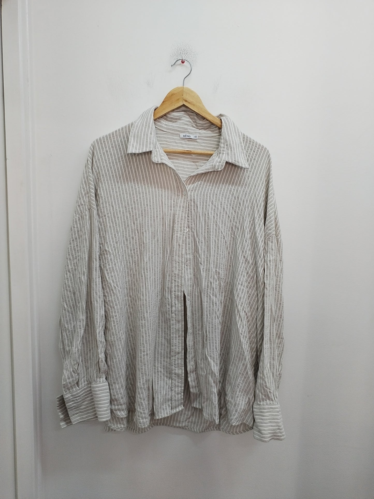Chemise manches longues Gémo rayée blanche et beige Taille 50