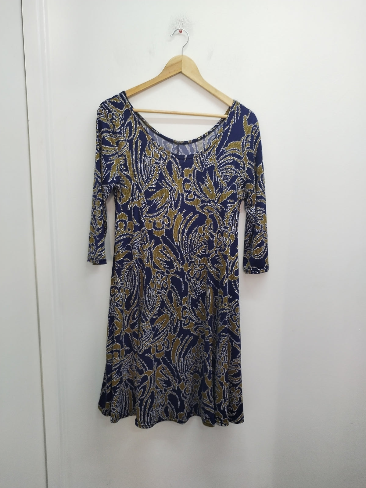 Robe manches 3/4 marine avec motifs Taille L