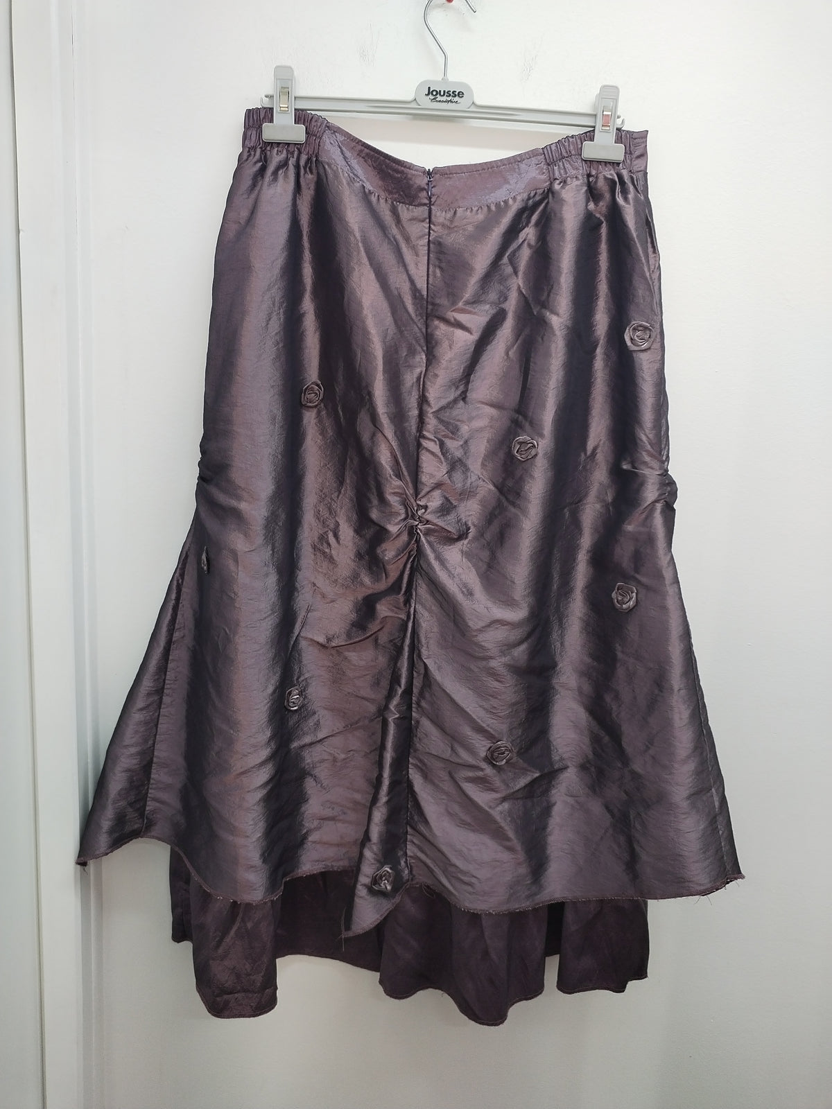 Jupe longue Fashion Plus violette satinée Taille 48