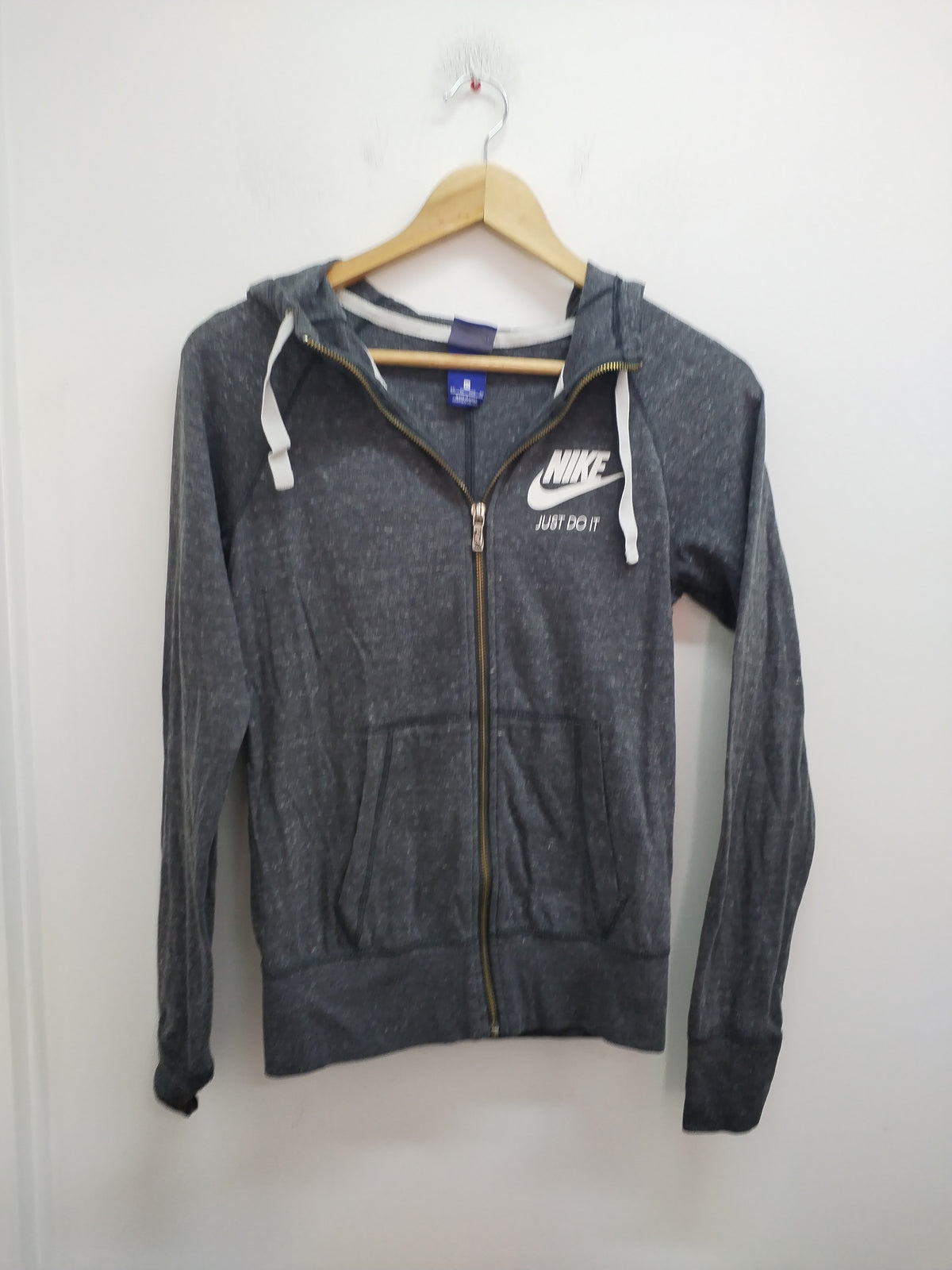 Sweat zippé à capuche Nike gris chiné Taille XS