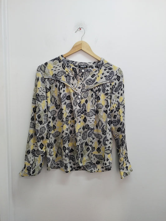 Chemisier Liberto à motifs noirs, jaunes et argentés Taille 38