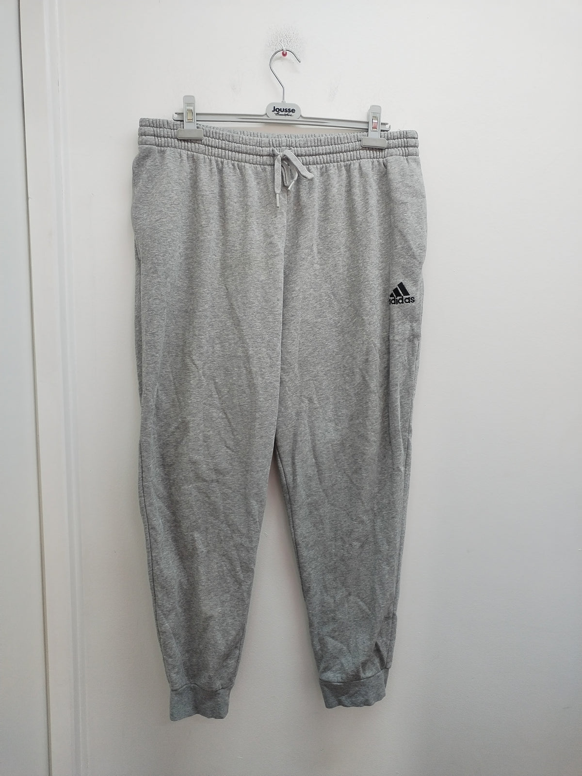 Jogging Adidas gris Taille 2XL