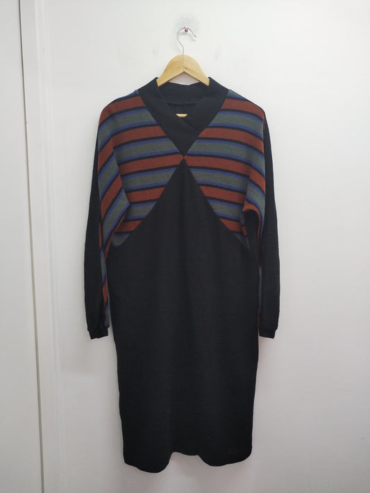 Robe pull manches longues noire et rayé Taille L