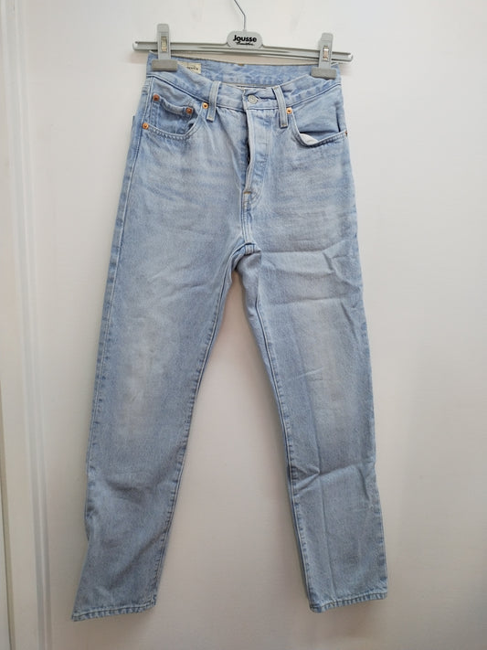 Jeans Levi's 501 bleu clair Taille 34