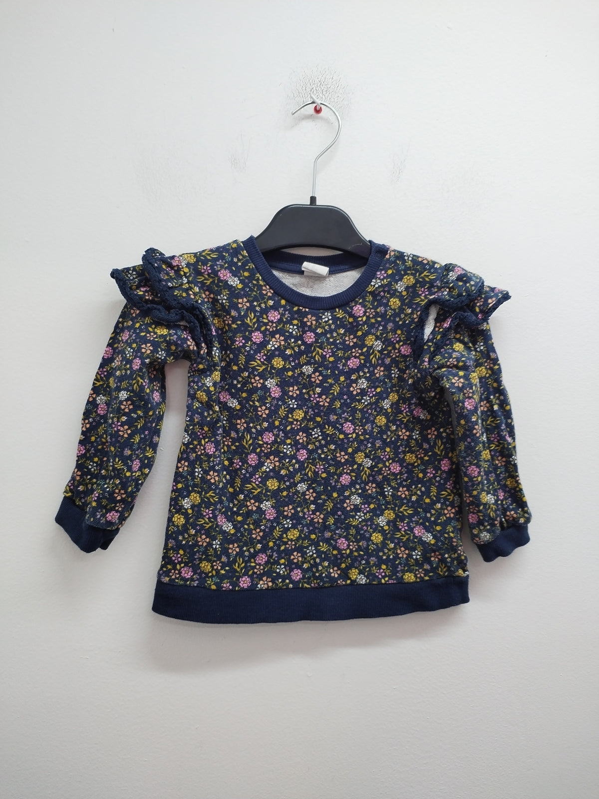 Sweat H&M marine fleurie Taille 2 Ans